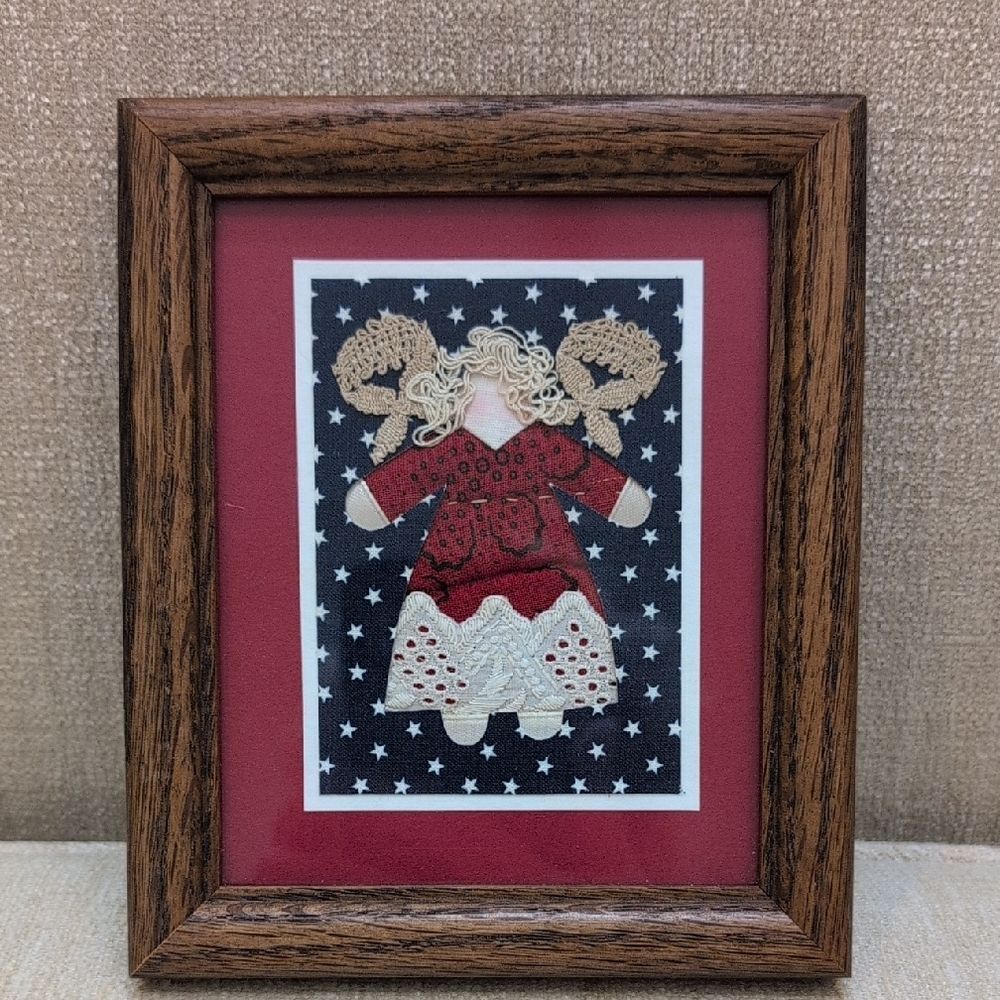 Framed Angel Lace Embroidery Wall Art